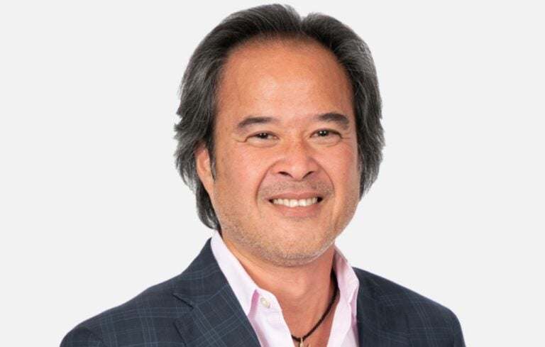 Hai Tran Headshot