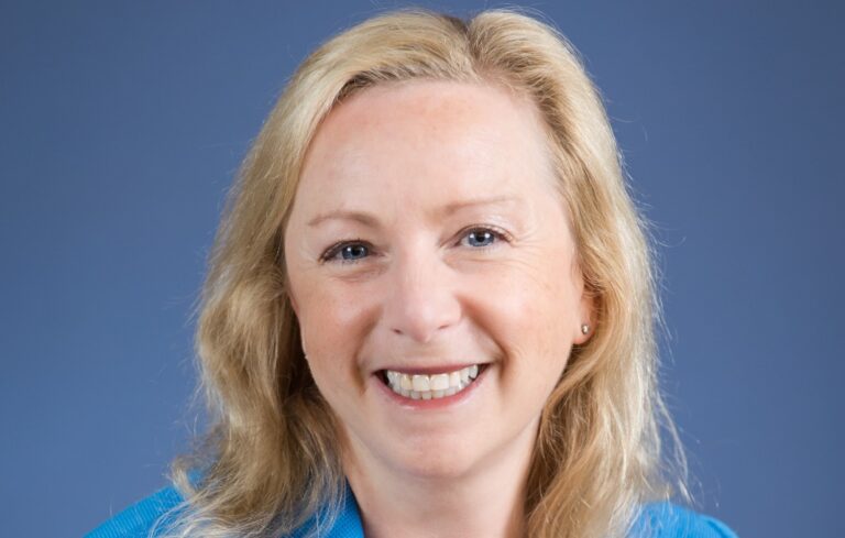 Mimi Carsley Headshot