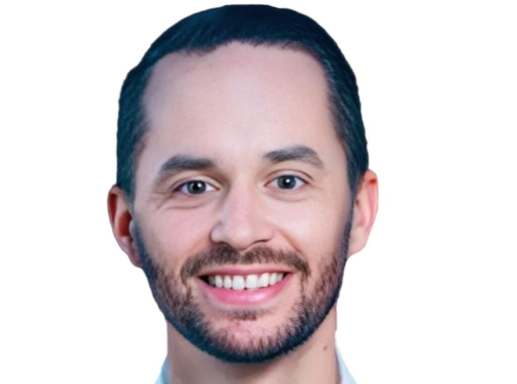 Kyle Romer's headshot