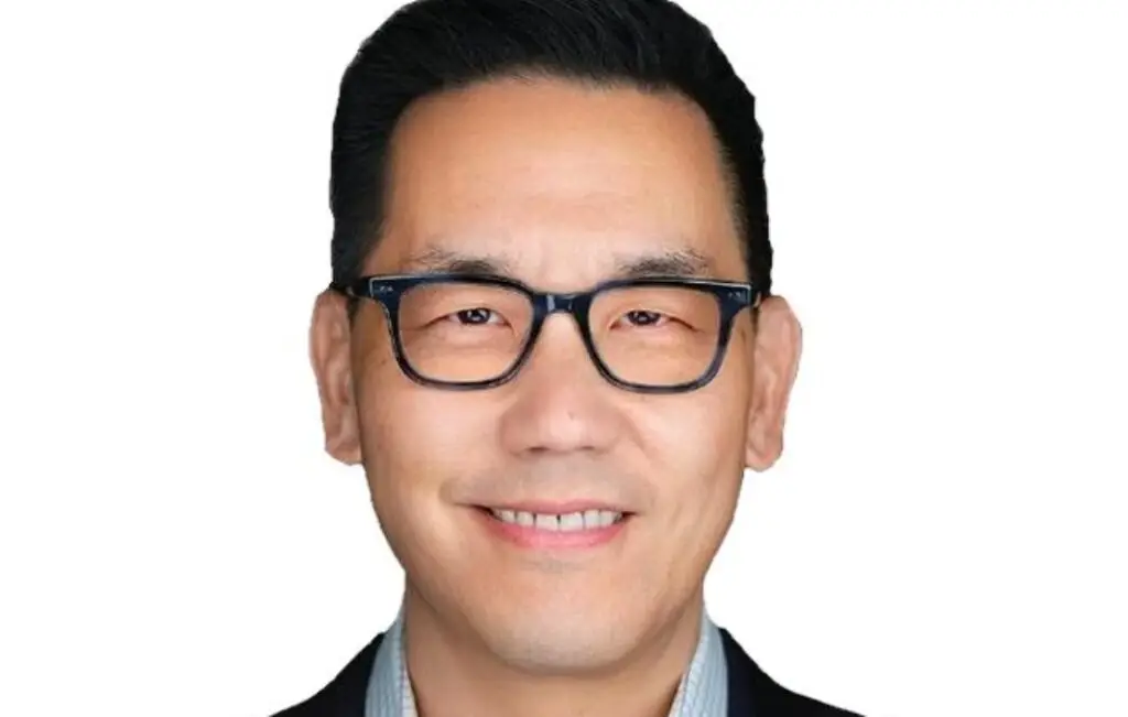 Darian Hong headshot