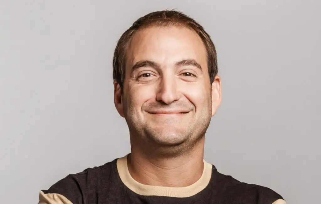 Dan Barzily headshot