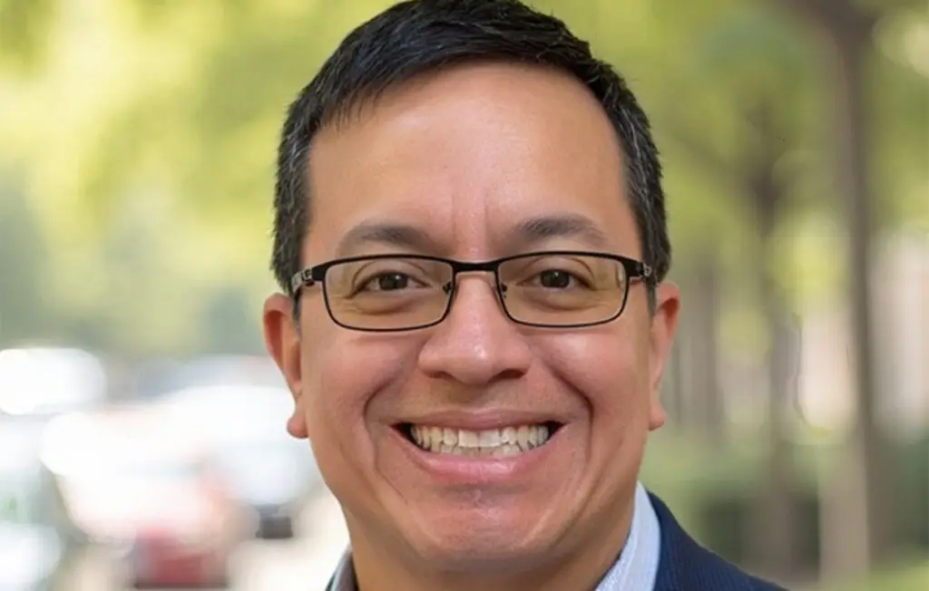 Ian Goodkind headshot